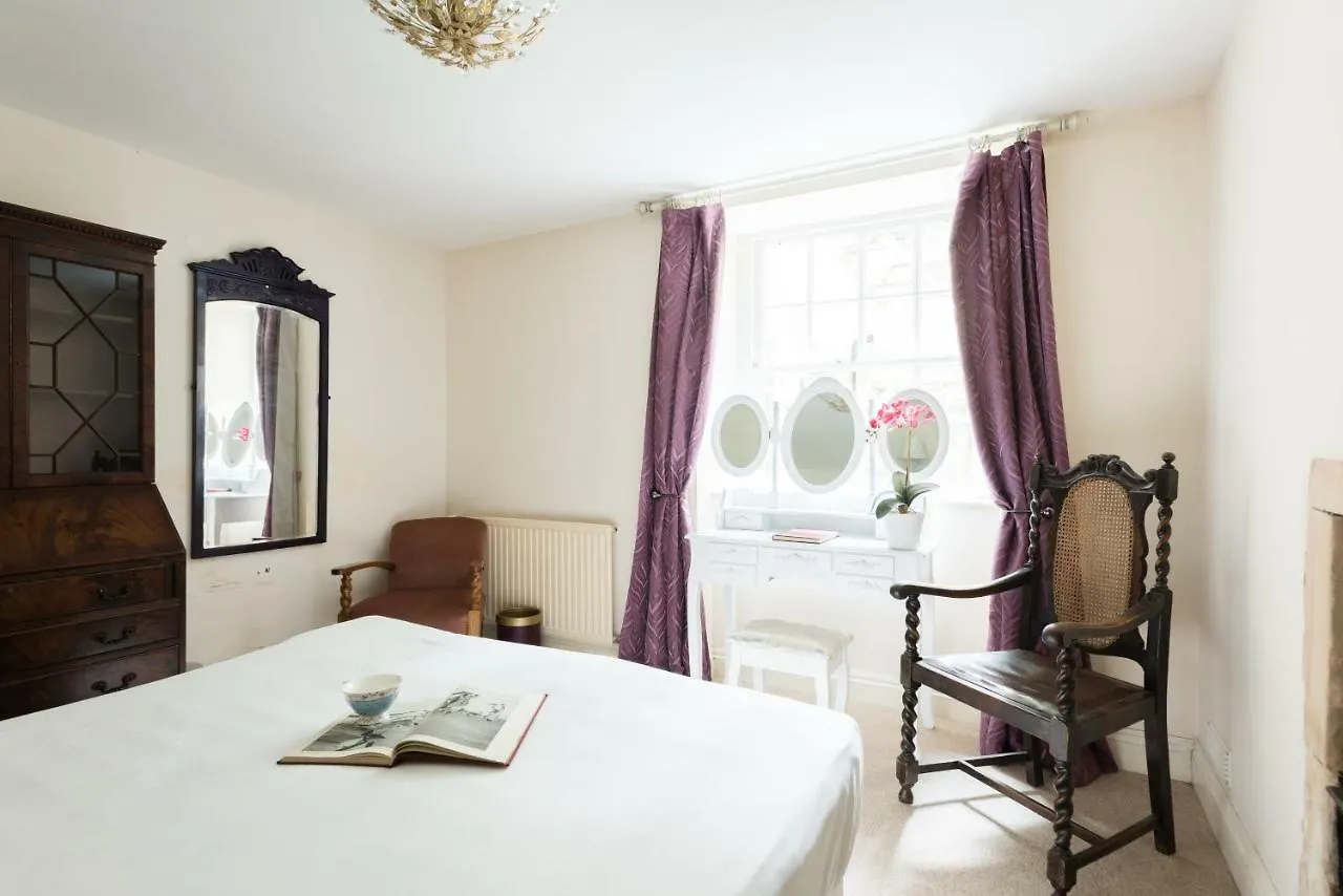 Holiday home The Wonderland Townhouse - Alice In Wonderland 7Bdr Home Bath
